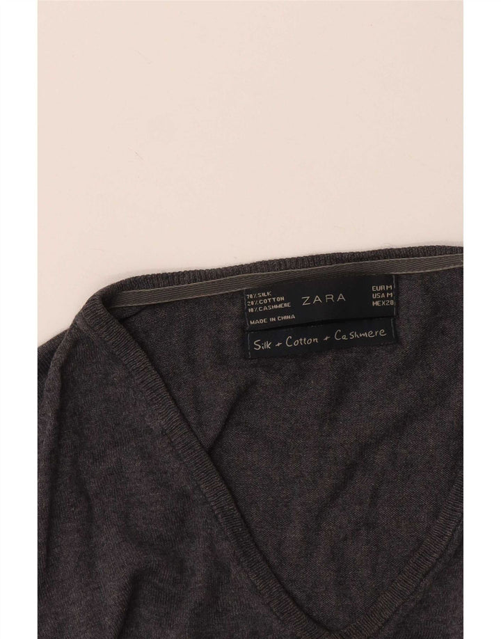 Zara Damen-Pullover mit V-Ausschnitt, UK 12, mittelgraue Seide