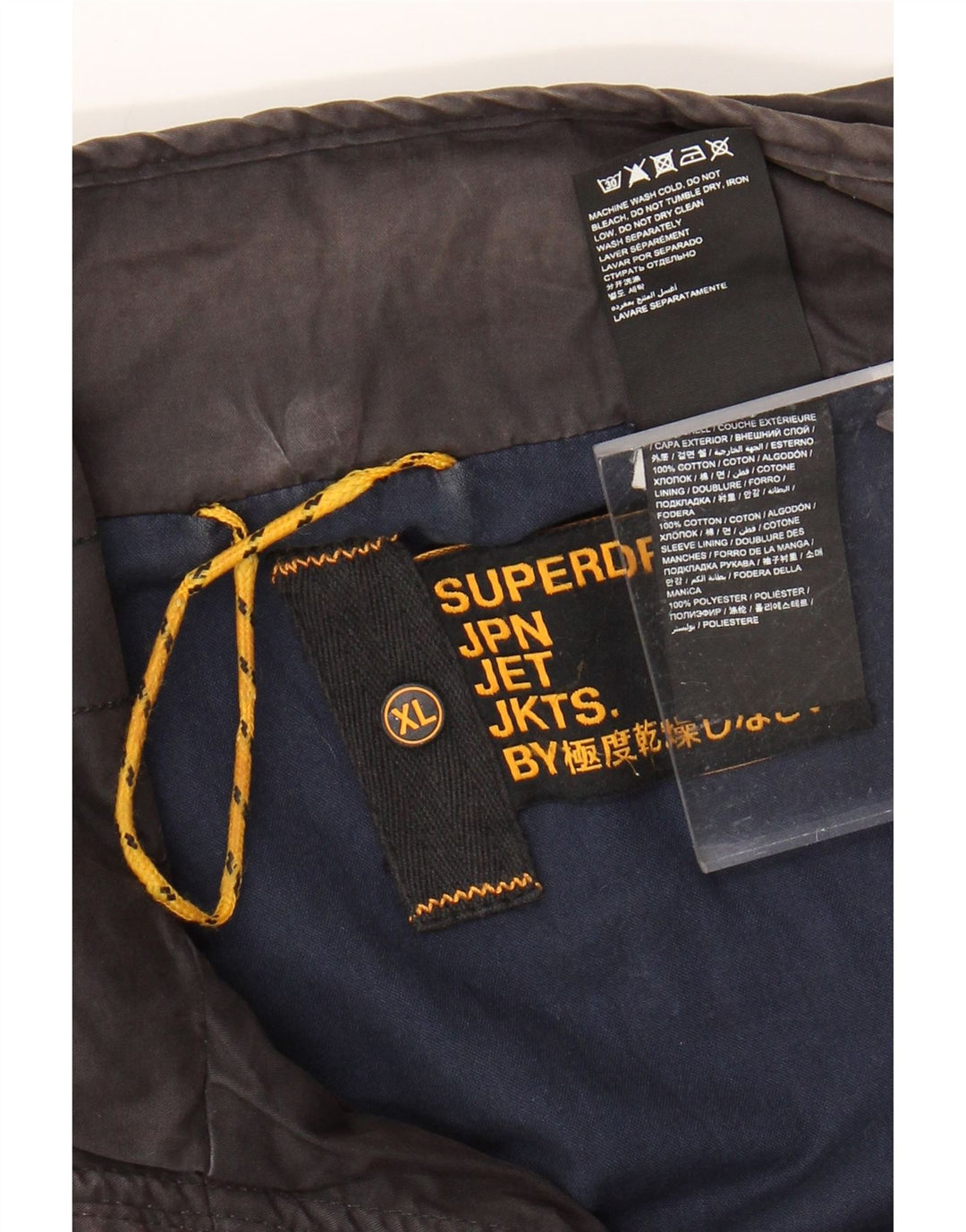 SUPERDRY Herren-Bomberjacke mit Grafik, UK 42, XL, schwarze Baumwolle